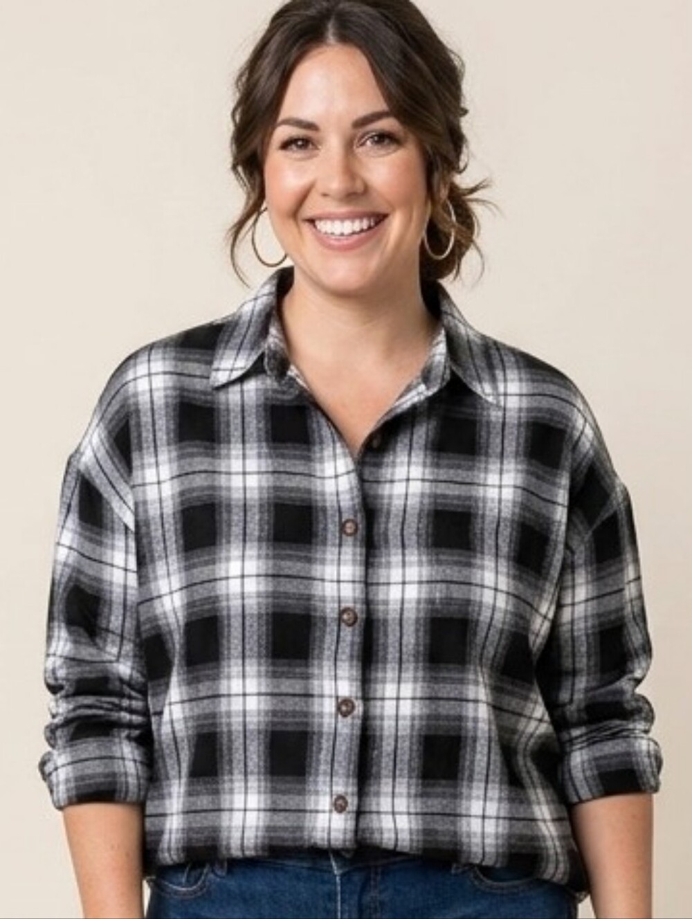 Women's Black & White Plaid Button-Down Shirt - Relaxed Collared Top
